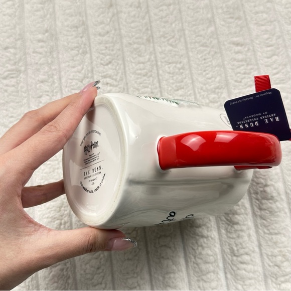 Rae Dunn Harry Potter Christmas at Hogwarts Mug - Picture 8 of 9